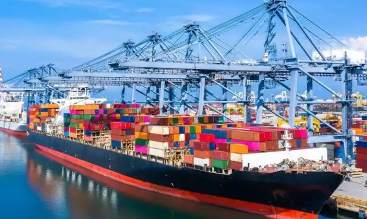 常見的船公司在運輸時效和費用方麵有哪些差異？-华体汇体育中心物流