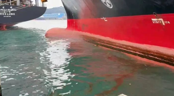 一國際海運集裝箱船漏油,汙染7條船-华体汇体育中心物流 一國際海運集裝箱船漏油,汙染7條船-华体汇体育中心物流
