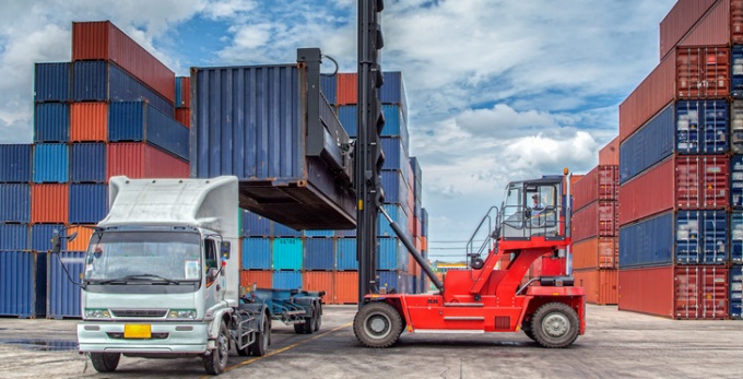 跨境物流尾程派送：本地快遞與(yu) 卡車配送差異-华体汇体育中心物流