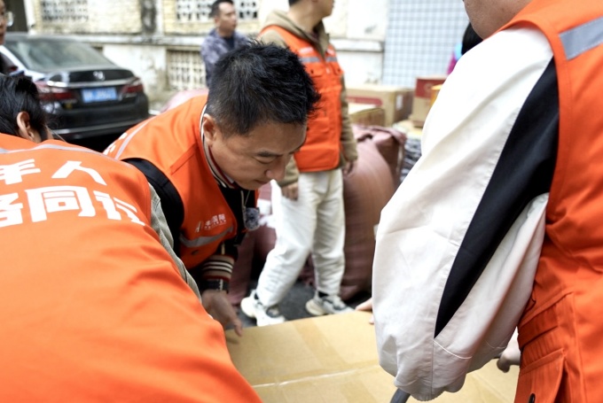 陳偉(wei) 鴻先生