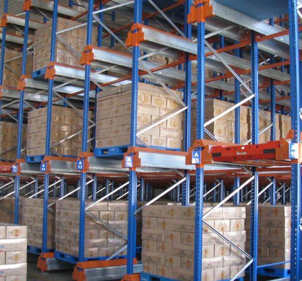 東(dong) 南亞(ya) 電商倉(cang) 儲(chu) 貨架如何擺放貨物更穩