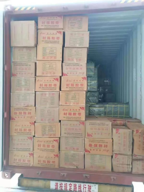 屢禁不止！30餘(yu) 噸煙花爆竹喬(qiao) 裝“偷渡”，海關(guan) 多部門聯手執法攔截