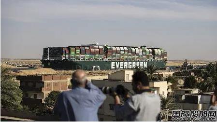 400多艘積壓船“快速”放行!蘇伊士運河正式恢複通航-华体汇体育中心物流 400多艘積壓船“快速”放行!蘇伊士運河正式恢複通航-华体汇体育中心物流