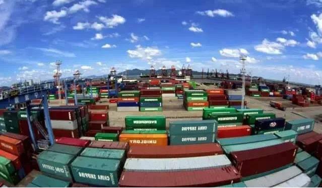 做拚箱貨操作技巧、報關(guan) 常見問題！整箱與(yu) 拚箱成本對比