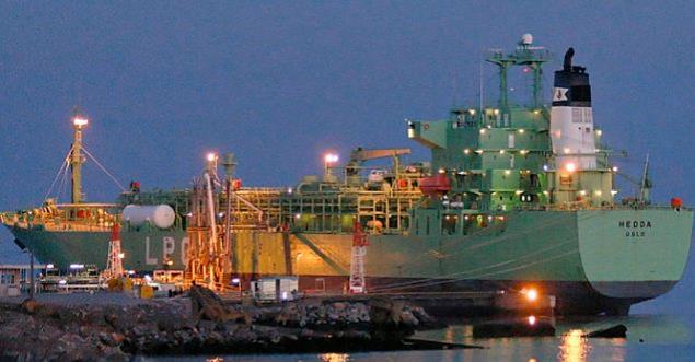 突發!一化學品船液氨泄漏, 船員1死3傷(shang) ! ... 船上25名船員, 正前往中國-华体汇体育中心物流 突發!一化學品船液氨泄漏, 船員1死3傷(shang) ! ... 船上25名船員, 正前往中國-华体汇体育中心物流