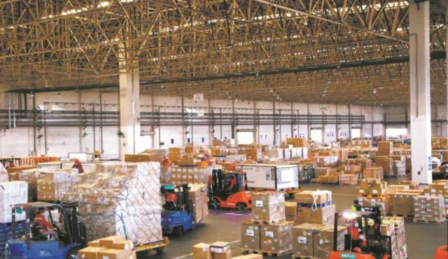 廣州白雲(yun) 物流空服中心在深圳前海綜保區掛牌運營-华体汇体育中心物流