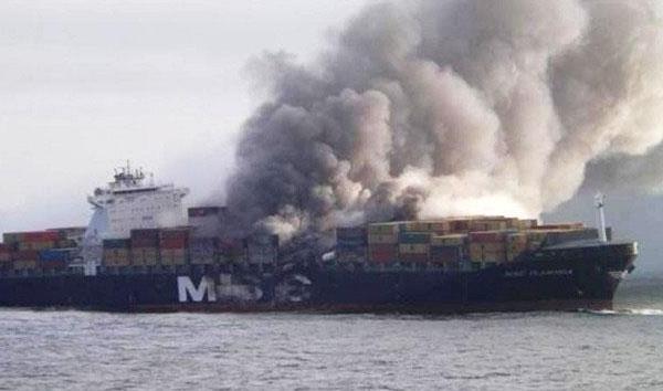 幾乎每個(ge) 星期都會(hui) 有集裝箱船發生火災,如何預防和應對?-华体汇体育中心物流 幾乎每個(ge) 星期都會(hui) 有集裝箱船發生火災,如何預防和應對?-华体汇体育中心物流