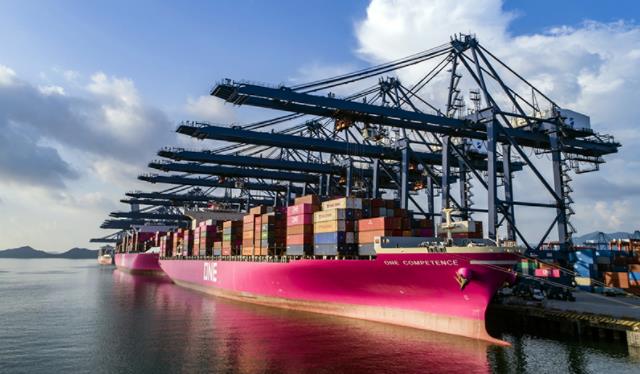 無視疫情影響！深圳鹽田港上半年集裝箱吞吐量仍增長21%！-华体汇体育中心物流