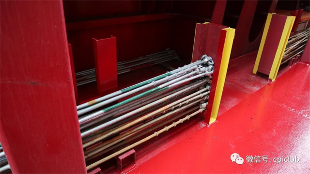 專(zhuan) 用的集裝箱綁紮拉杆-华体汇体育中心物流